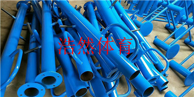 客戶(hù)定做的室外健身器材開(kāi)始組裝